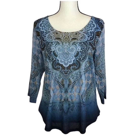✨SOLD✨ World Unity Pattern Tunic - Picture 6 of 8
